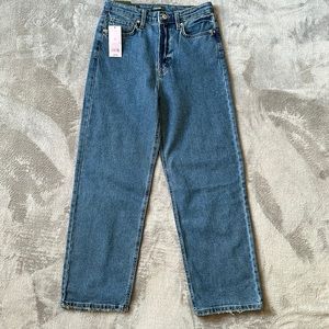 NWT - Women’s Highest Rise Wide Straight Leg Blue Jeans